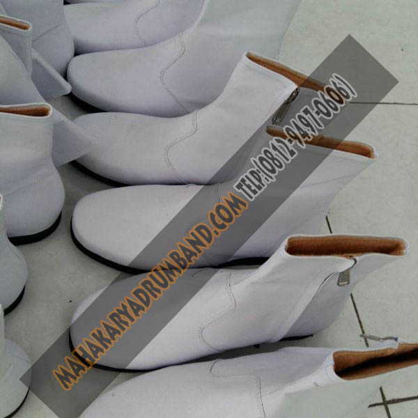 Pusat Sepatu Pasukan Marching Band, Gerai Sepatu Pasukan Mayoret Cantik, Toko Sepatu Pasukan Murah, Pengrajin Sepatu Pasukan Terpercaya, Jual Pasukan Drumband.